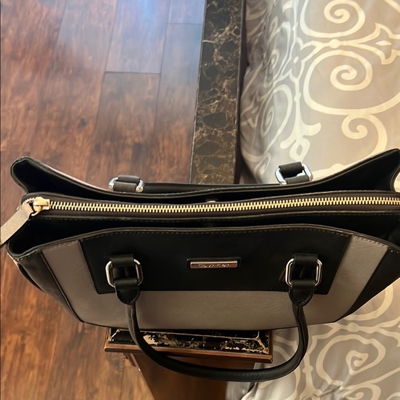 Closing Sept 1! Calvin Klein Two-Tone Black and Cream Tote - Picture 6 of 9